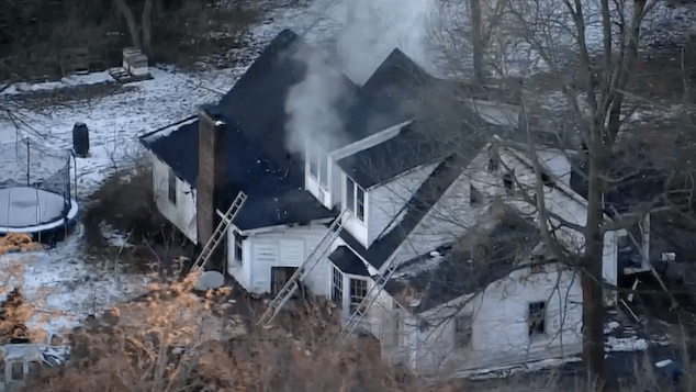 Missouri mom sets home on fire killing her 4 children and self amid child custody battle